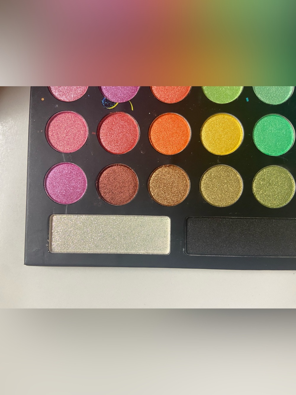BH Cosmetics Take Me Back to Brazil 35 Color Eyeshadow Palette new never used - Picture 7 of 15